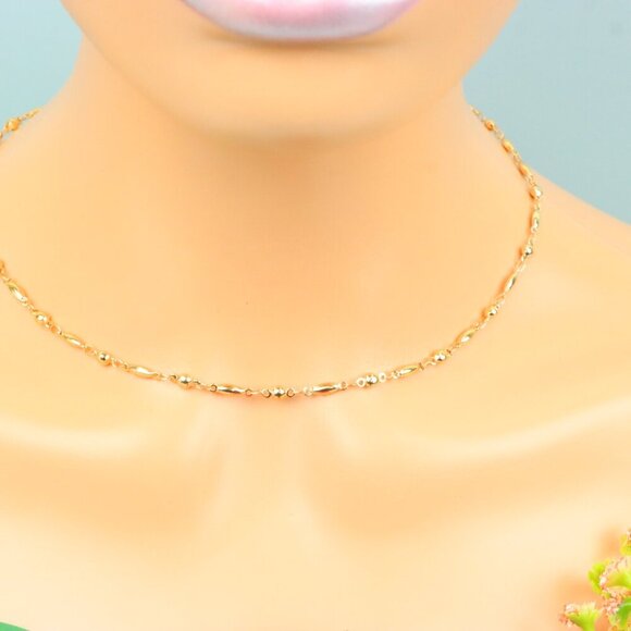 Delicate & Contemporary Necklace Chain, A Lovely Choice for Women, EVCH1816 - Picture 6 of 10